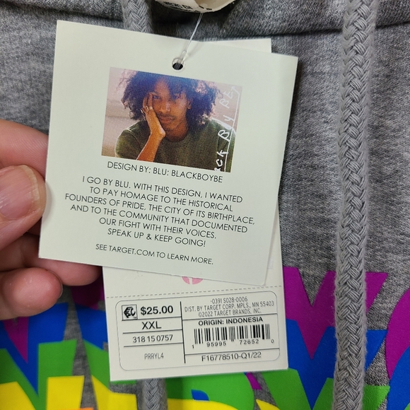 NWT TakePride Everyone Welcome Pullover Hoodie - Picture 3 of 5